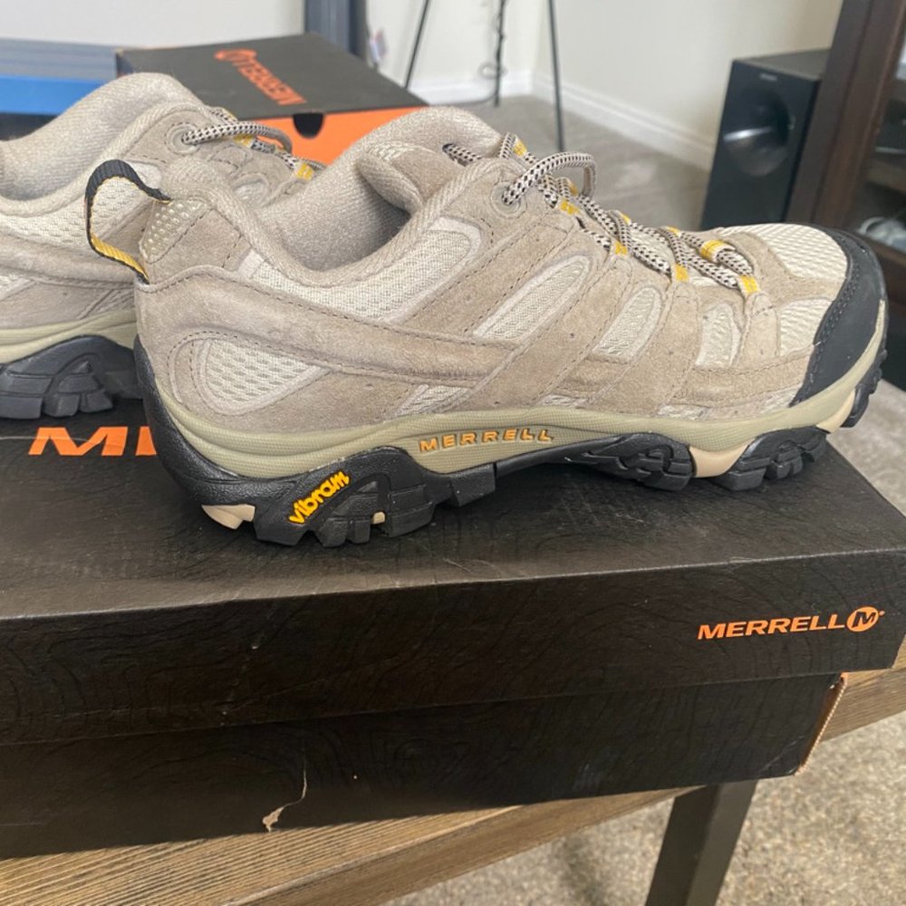 Merrell Women's Moab 2 Ventilator